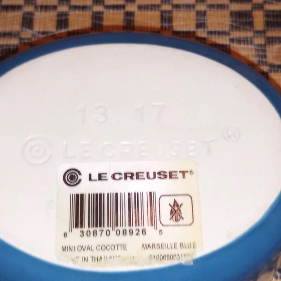Le Creuset Mini Oval Cocotte Marseille Blue - Picture 4 of 4